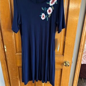 Nina Leonard women’s dress with pockets  Brand new size M